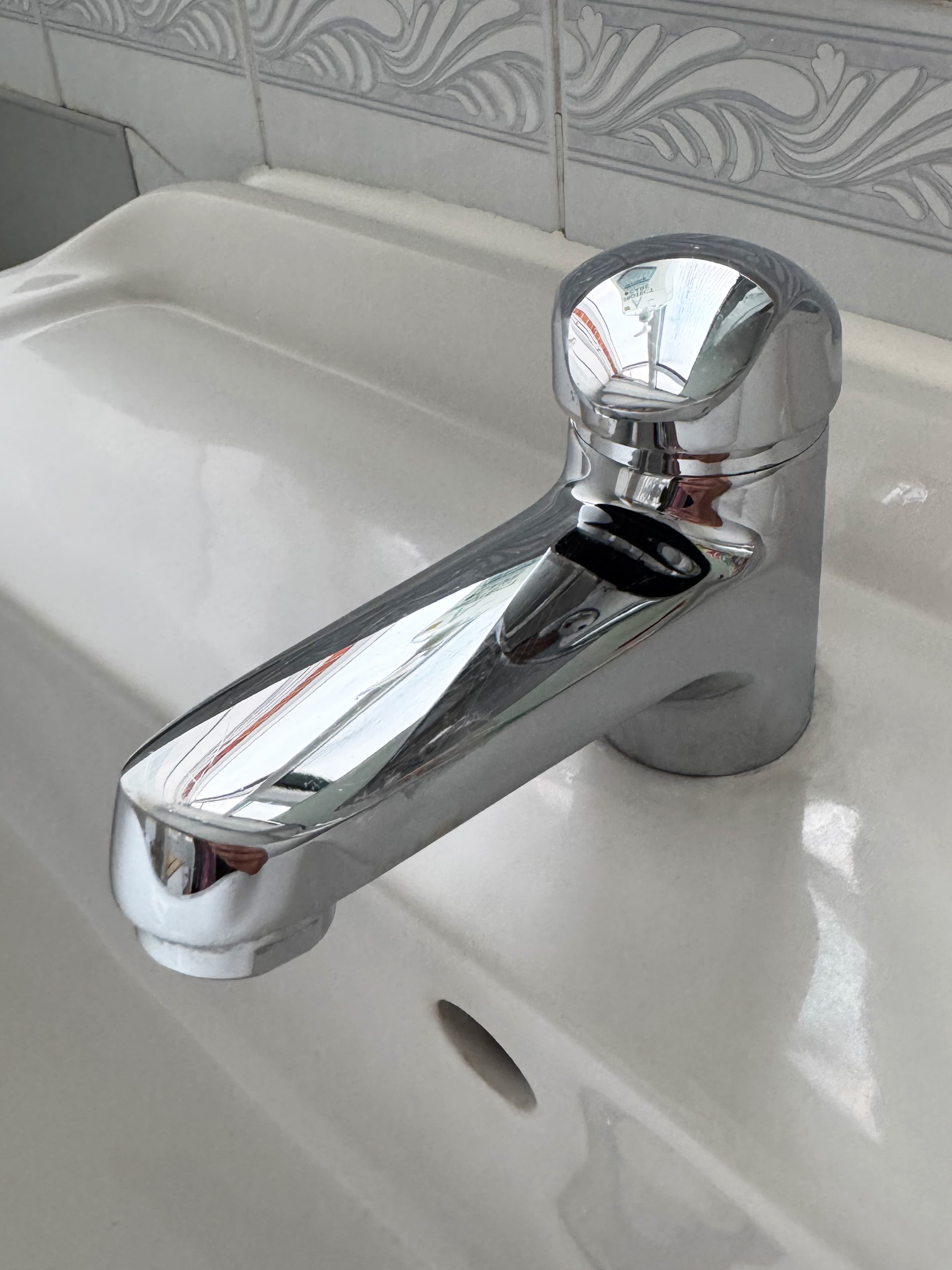 Bathroom Tap after cleaning
